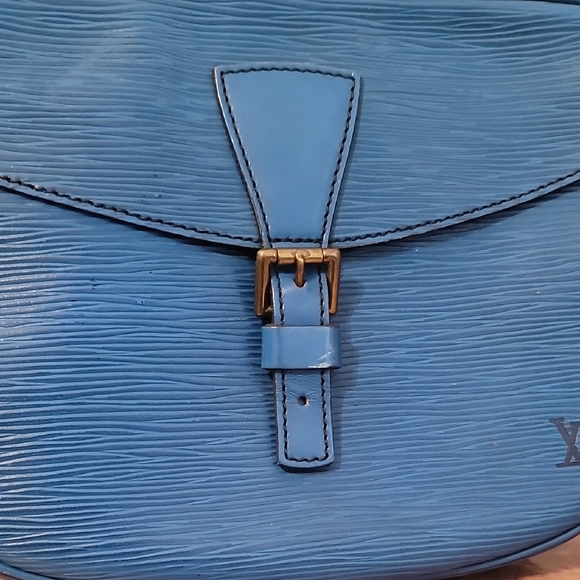 Louis Vuitton Jeune Fille Toledo Blue Epi Leather Bag - Picture 3 of 16